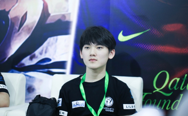 MongolZ 在 IEM Dallas 2025 四分之一决赛中击败了 aurora